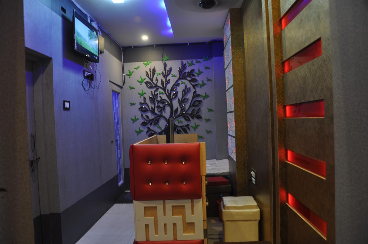 Hotel Golden Inn Balangir Ngoại thất bức ảnh