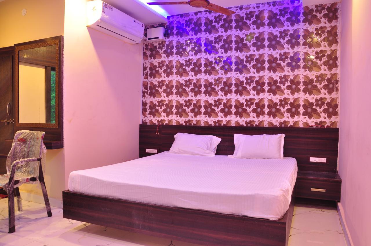 Hotel Golden Inn Balangir Ngoại thất bức ảnh